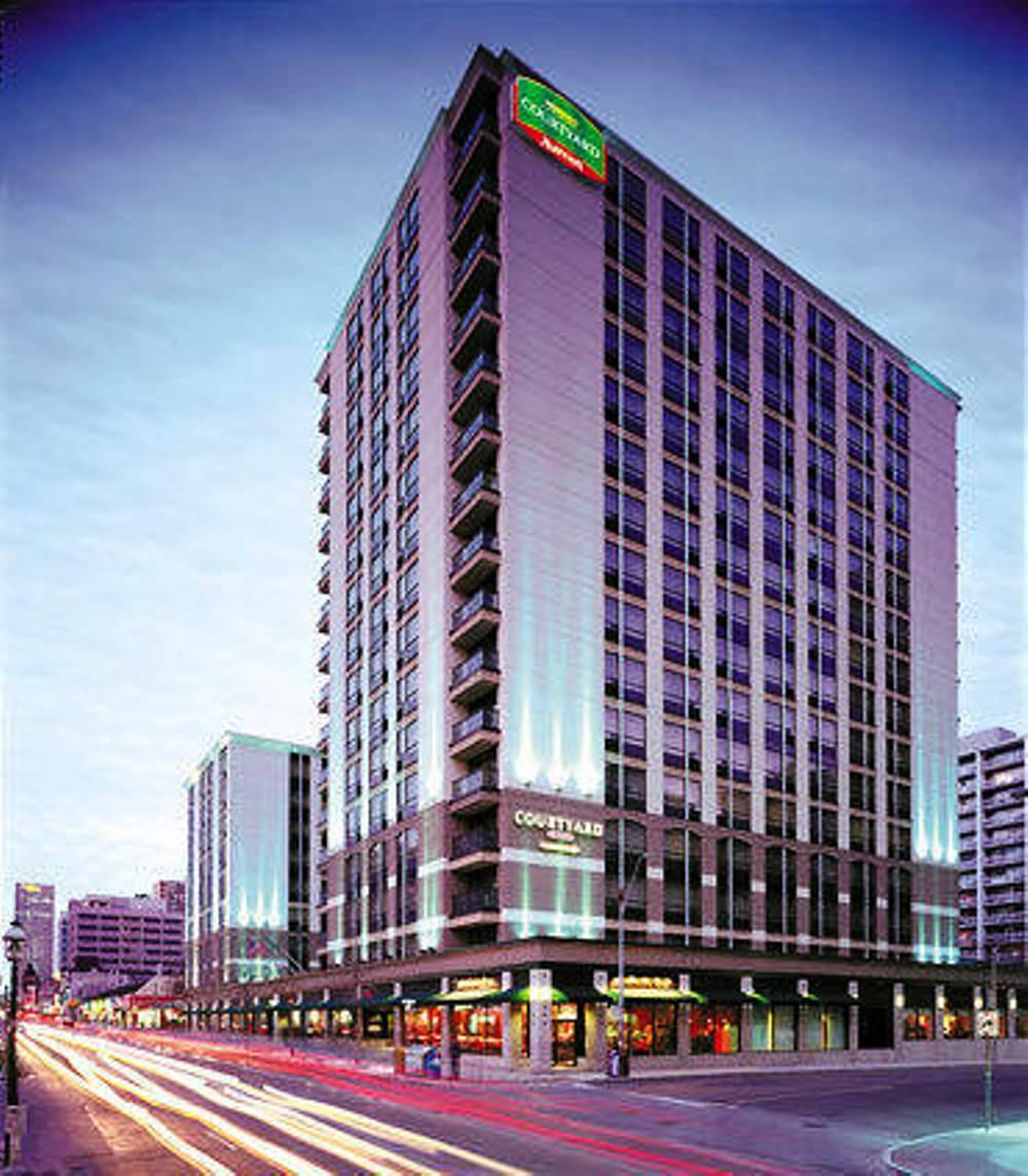 מלון Courtyard By Marriott Toronto Downtown מראה חיצוני תמונה